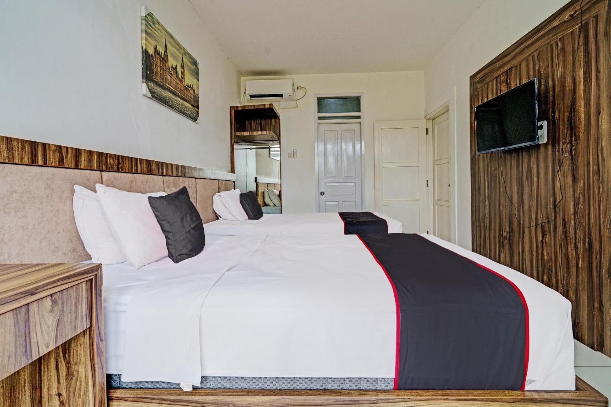 Super Oyo Collection O 92277 Setra Priangan Hotel 3*