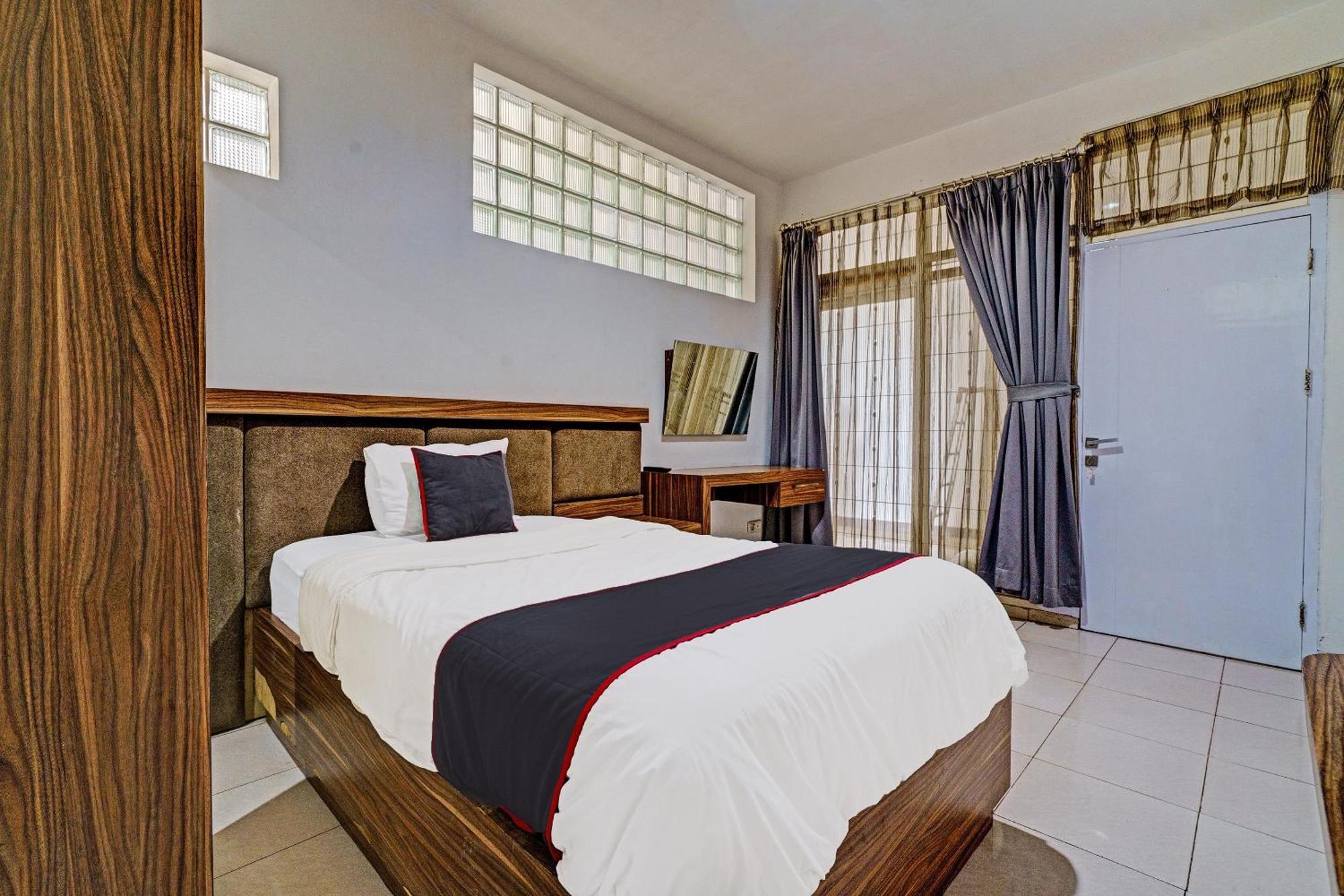 Super Oyo Collection O 92277 Setra Priangan Hotel Bandung